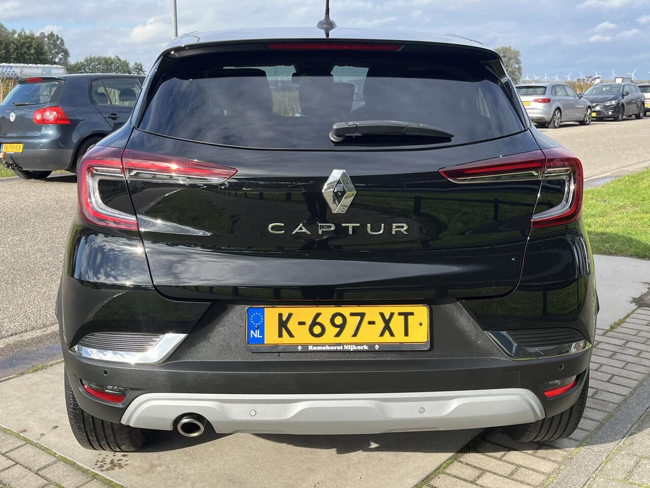 Renault CAPTUR 1.0 TCe 100 Bi-Fuel Intens / Keyless / Bose / Voorruitverw. / Cruise / Camera /