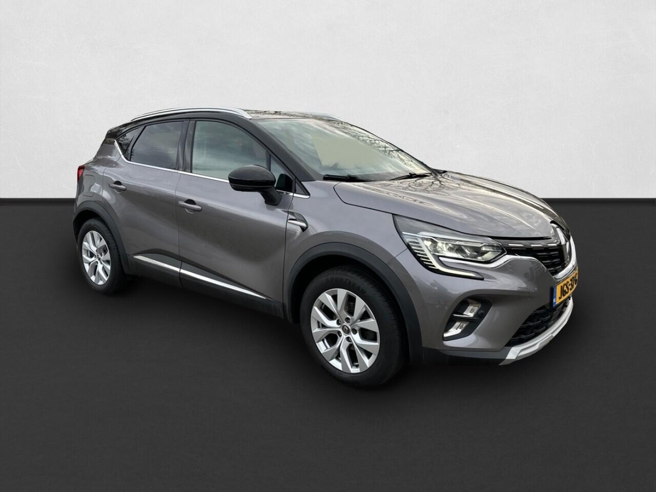 Renault CAPTUR 1.3 TCe 155 Intens EDC AUTOMAAT / NAVI / TREKHAAK