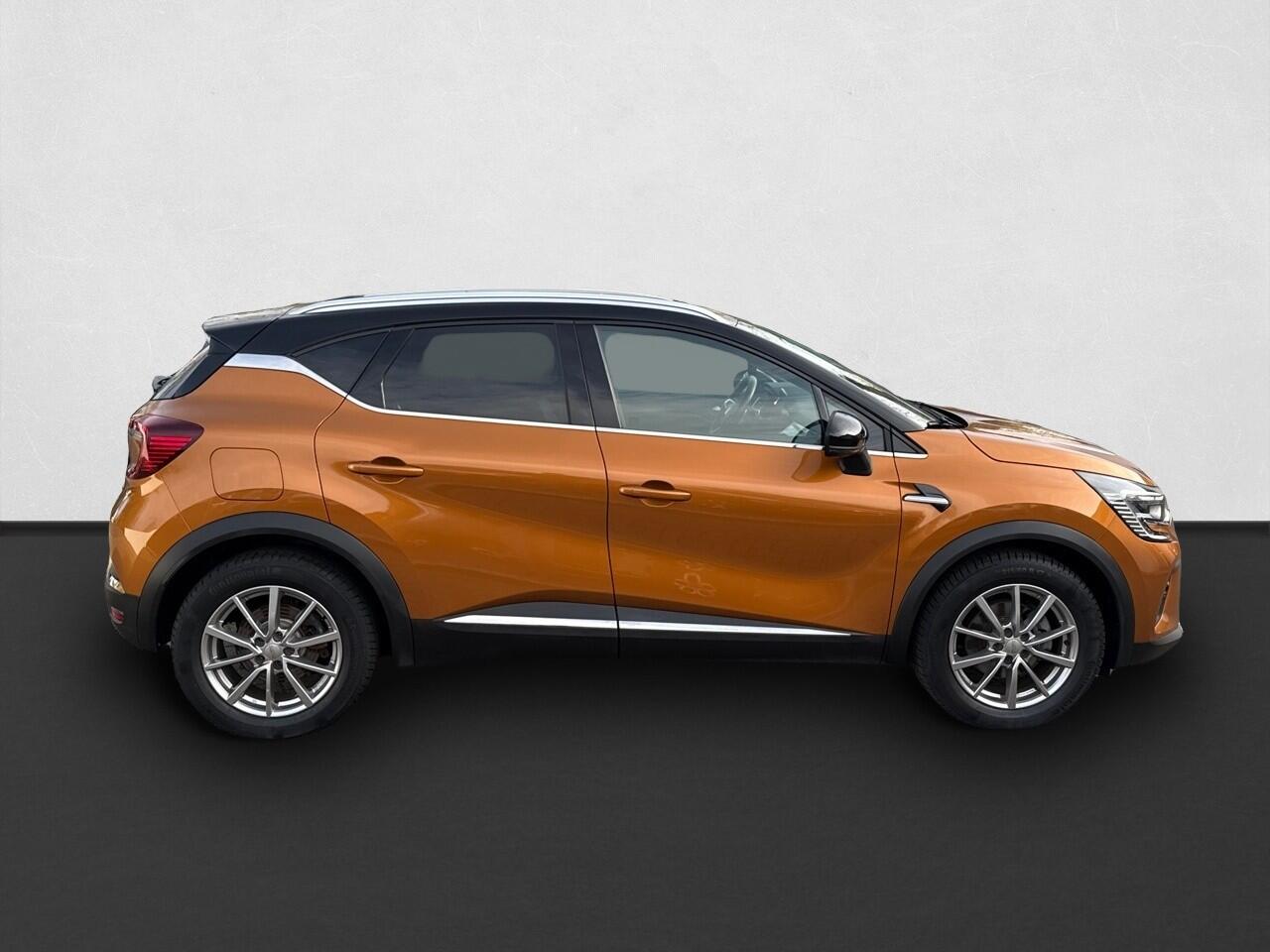 Renault CAPTUR 1.6 E-Tech Plug-in Hybrid 160 Intens AUTOMAAT / STOELVERWARMING / ECC