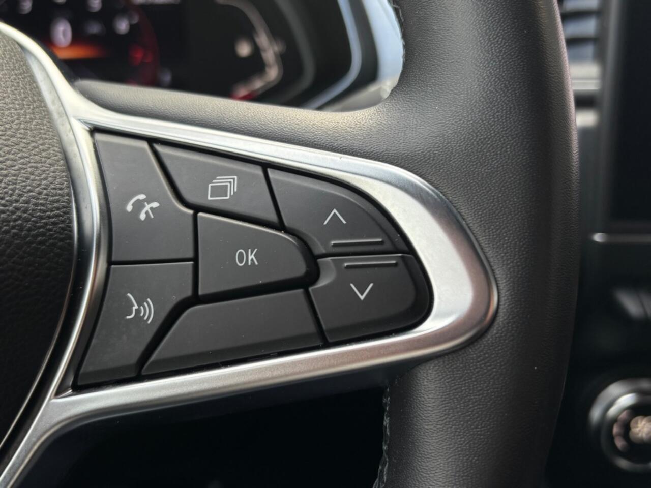 Renault CAPTUR 1.0 TCe 100 Bi-Fuel Intens Lpg-G3 1e Eigenaar Dealer Onderhouden