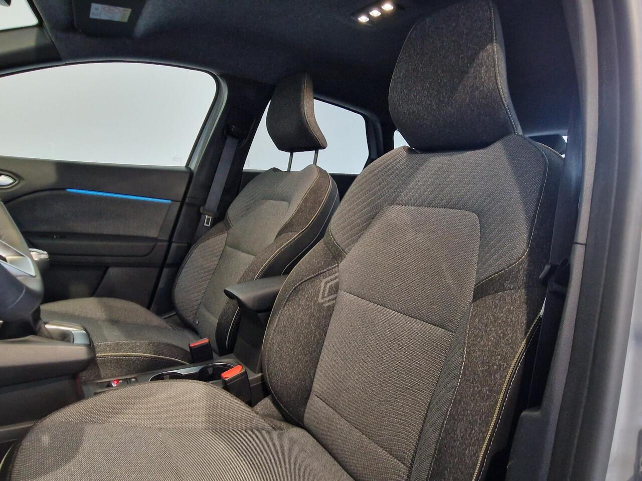 Renault CAPTUR 1.0 TCe 90 techno NAVIGATIE | ACHTERUITRIJCAMERA | CLIMATE CONTROL | CRUISE CONTROL |