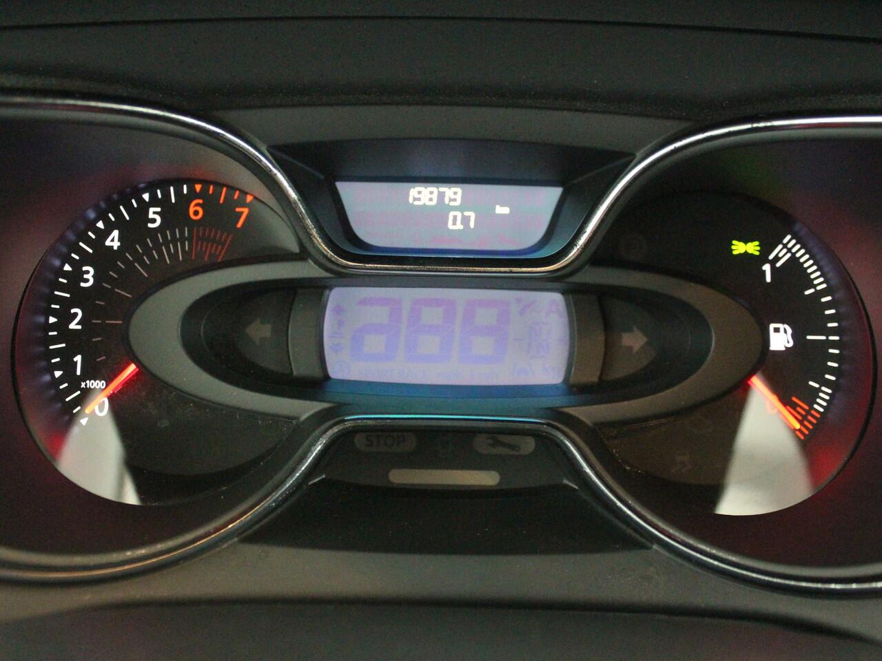 Renault CAPTUR 1.3 TCe Intens | Automaat | Trekhaak | Navi | Carplay |*