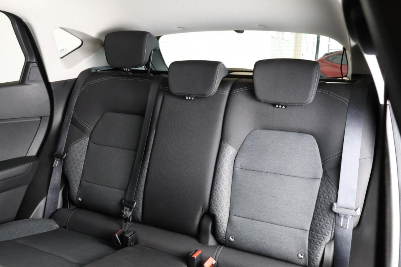 Renault CAPTUR 1.6 E-Tech Hybrid 145 Business - AllSeasons - Cruise - Camera