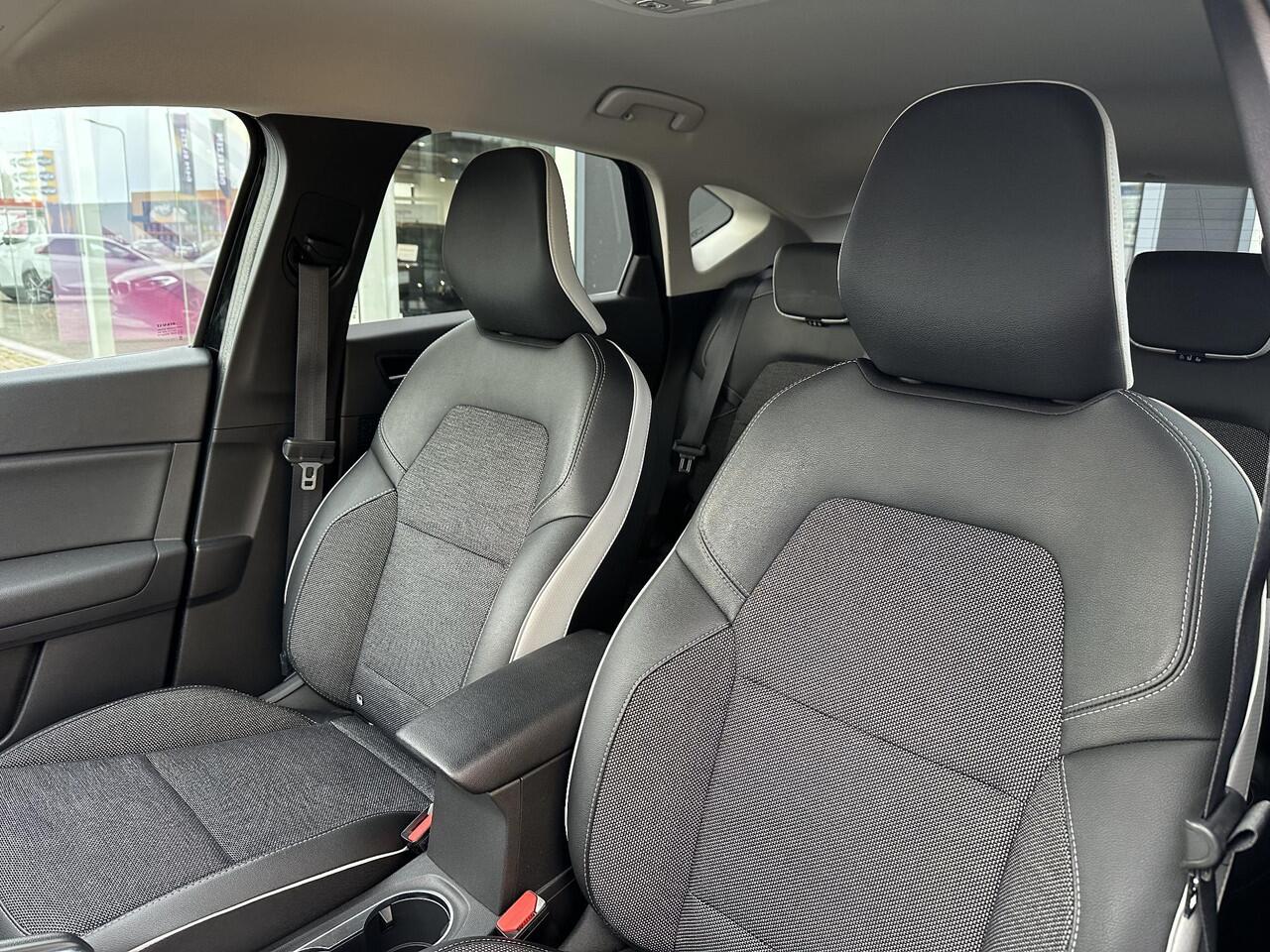 Renault CAPTUR TCe 90 Intens l TWO-TONE l DAB l Achteruitrijcamera l Volledige onderhoudshistorie