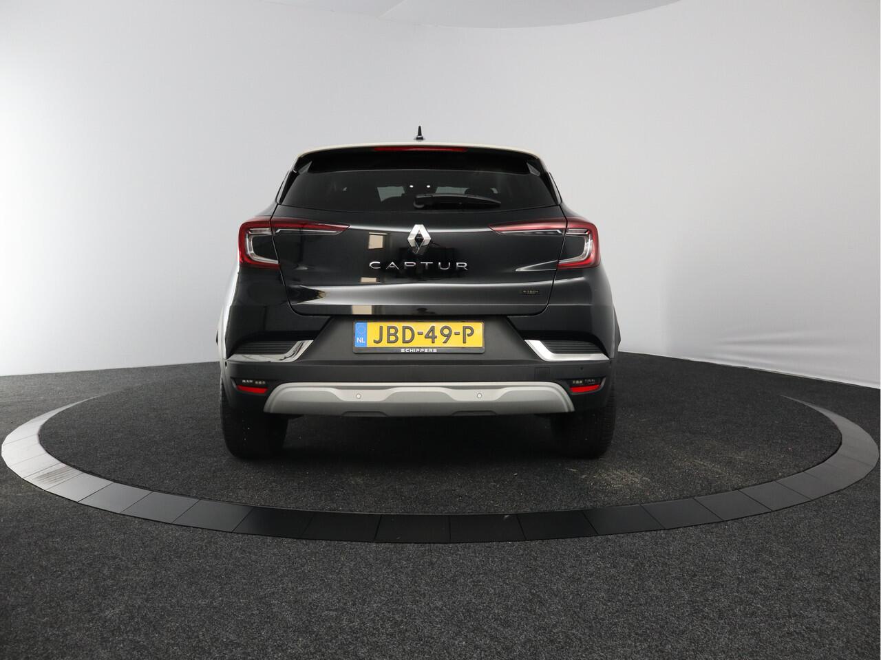 Renault CAPTUR 1.6 E-Tech Hybrid 145 Initiale Paris | Leder | Elektrisch glazen schuif-/kanteldak
