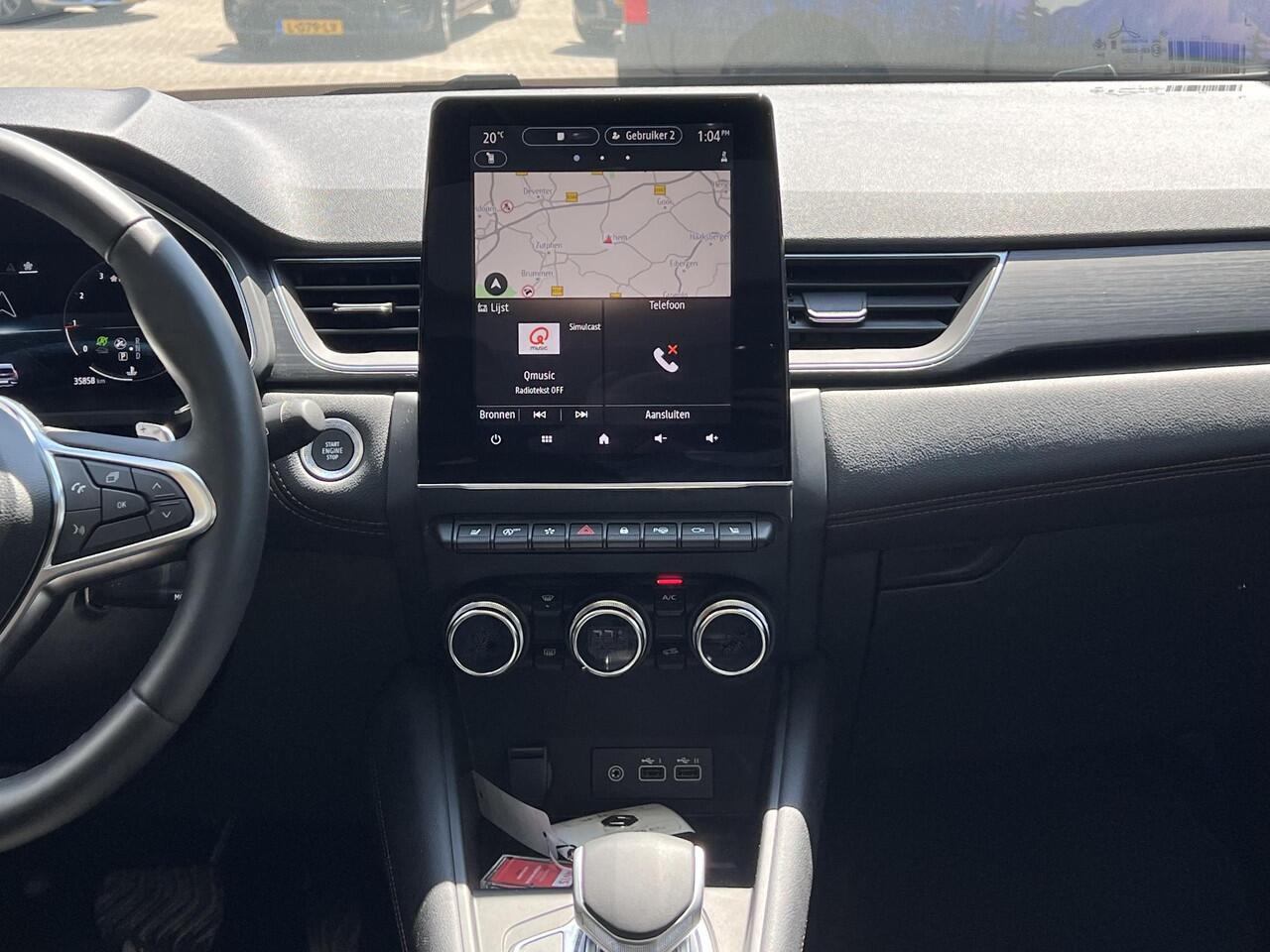 Renault CAPTUR 1.3 mild hybrid 160 iconic | Panoramadak | 360° Camera | Adaptive Cruise Control | Lederen Bekleding | Stoel & Stuurverwarming |