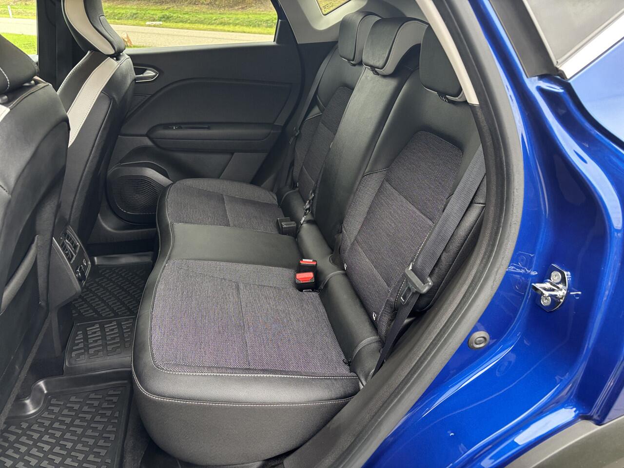 Renault CAPTUR 1.3 TCe 130 Intens Automaat I Trekh. I Stoelverw. I