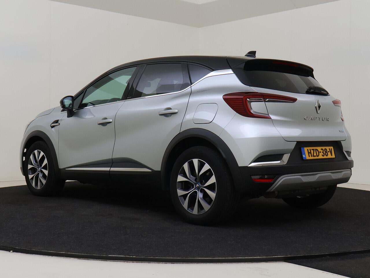 Renault CAPTUR 1.6 E-Tech Plug-in Hybrid 160 Intens | Achteruitrijcamera | Pack Easy Link | Keyless entry |