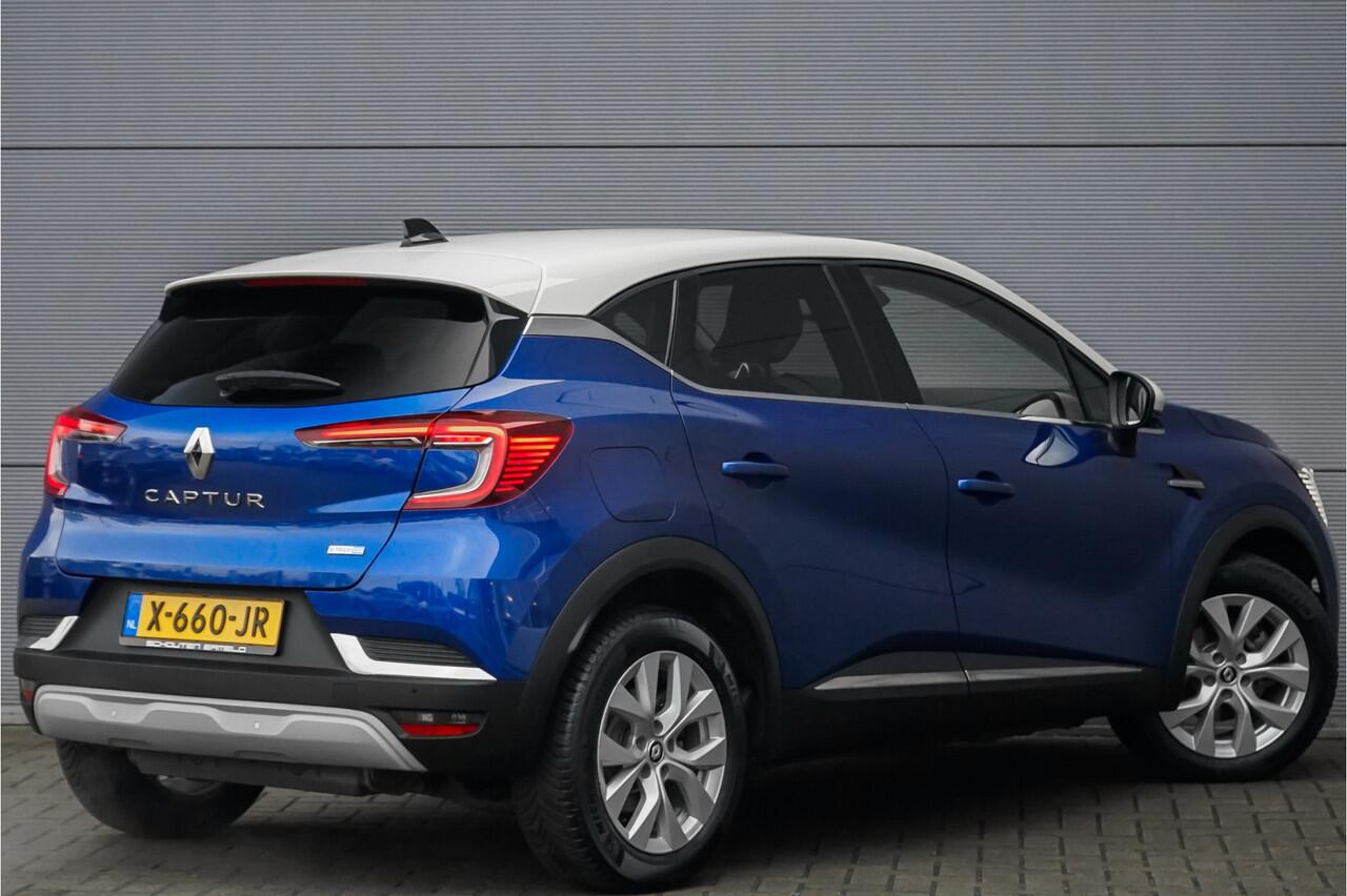 Renault CAPTUR 1.6 E-Tech Plug-in Hybrid 160 Intens Navi ACC Parkeerhulp Camera 17"
