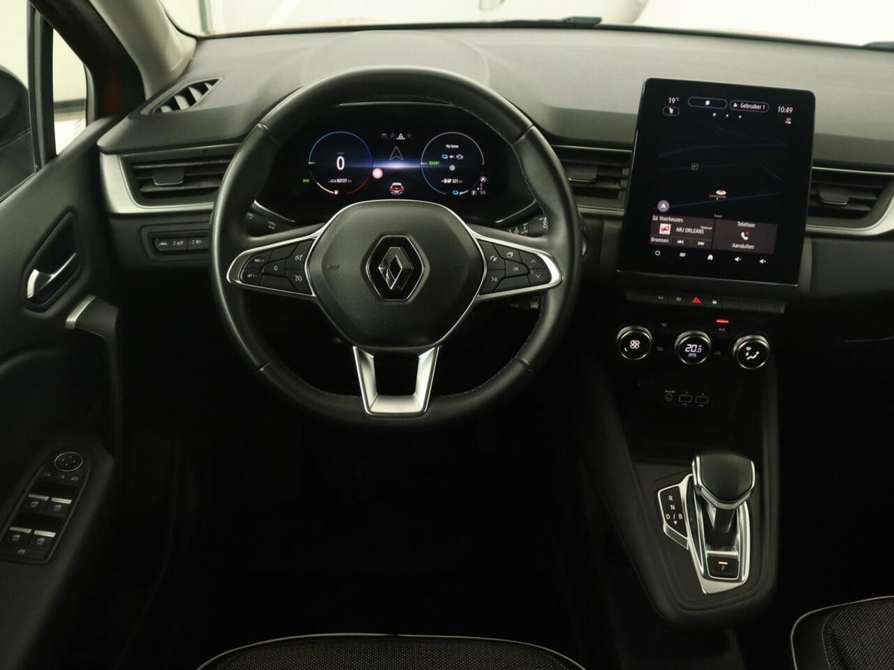 Renault CAPTUR 1.6 E-Tech full hybrid 145 evolution | Camera | Carplay | keyless | Full LED | Cruise control | Navigatie | LMV 18 inch | PHEV | Plug in