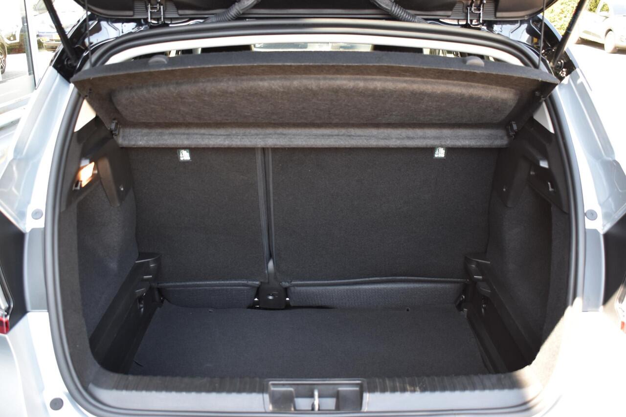 Renault CAPTUR TCe 90 techno | CAMERA | NAVI | CRUISE CONTROL | APPLECARPLAY/ANDROIDAUTO | CLIMATE CONTROL | ALL-SEASONBANDEN | PDC | LMV