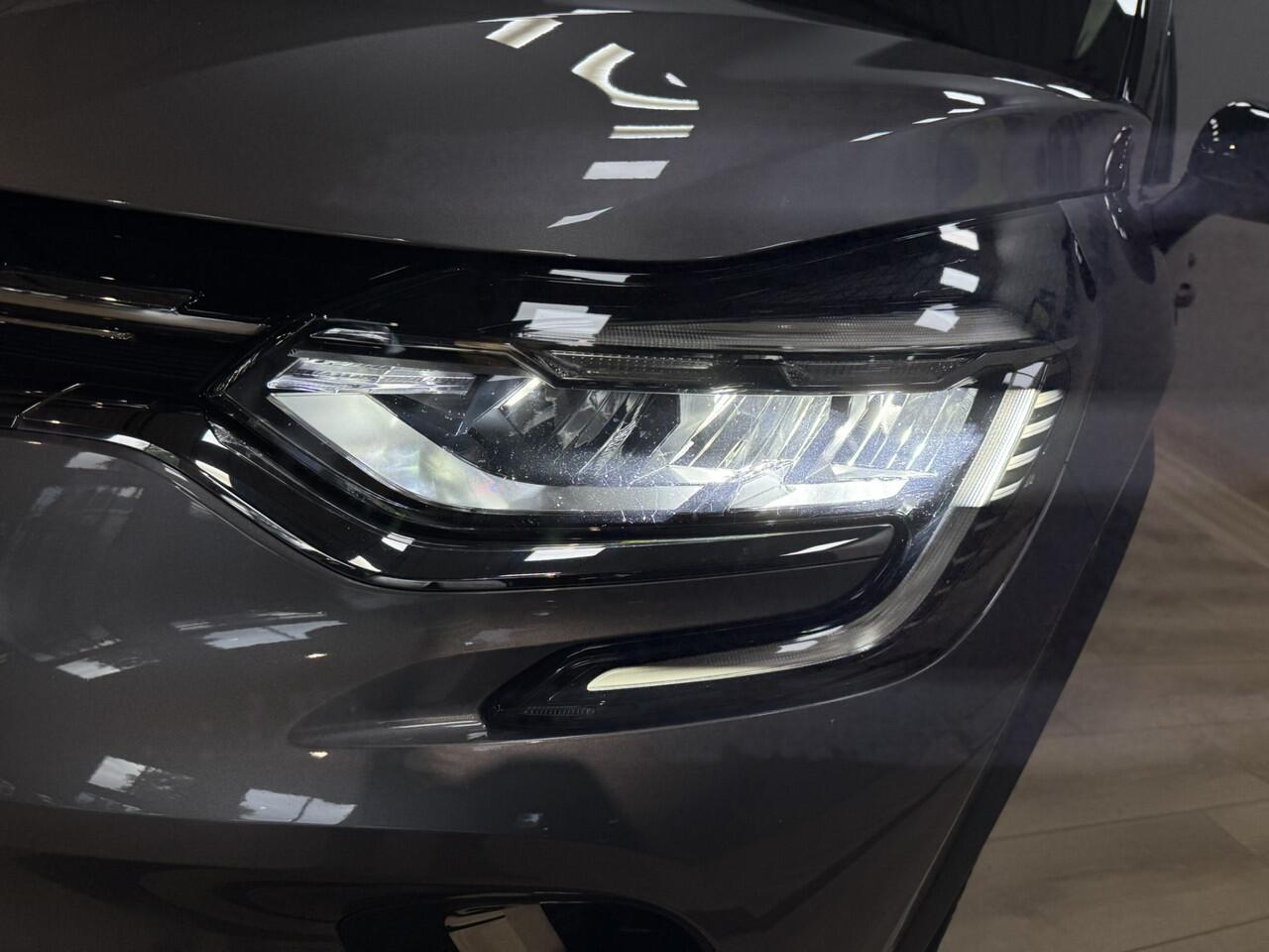 Renault CAPTUR 1.3 TCe 155 Initiale Paris Airco ECC | Adaptive Cruise | Panorama | 360 Camera | Virtual | Leder | Apple Carplay Isofix | NAP