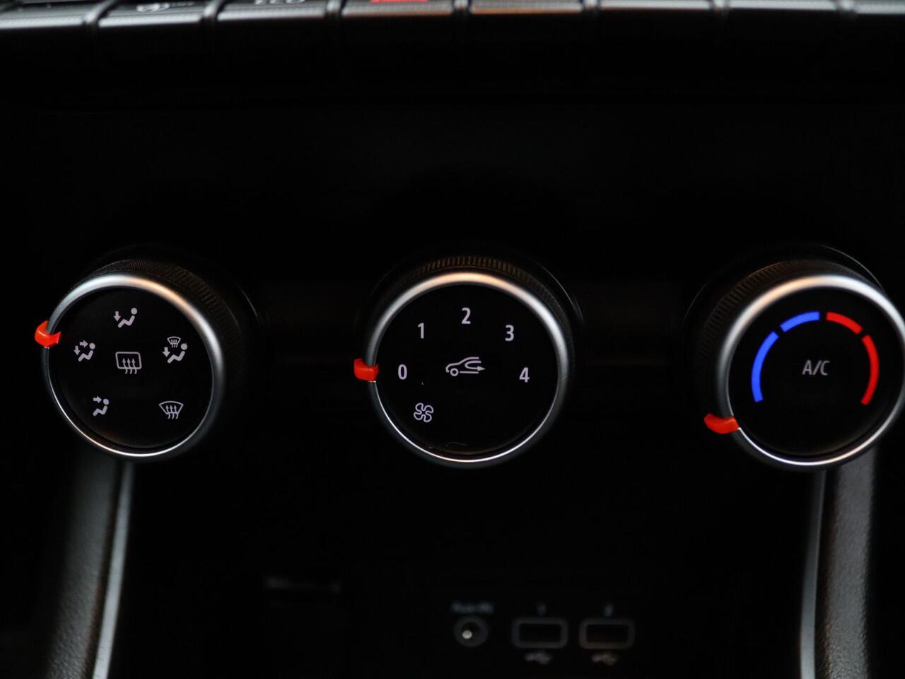 Renault CAPTUR 100pk TCe Zen Airco | Cruise | Carplay