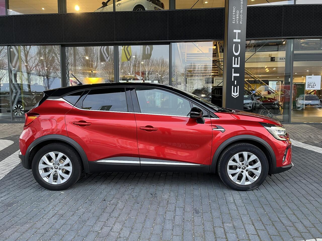 Renault CAPTUR 1.0 TCe 100 Intens TREKHAAK / PARKEERSENSOREN / CRUISE CONTROL / CLIMATE CONTROL / NAVI / 1 EIGENAAR!