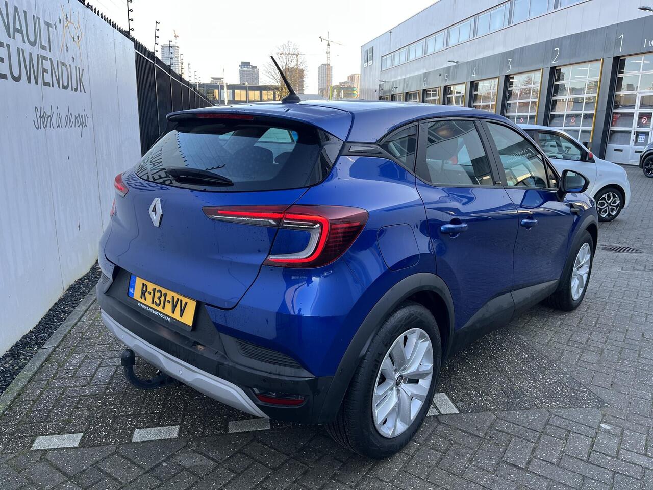 Renault CAPTUR 1.6 E-Tech Plug-in Hybrid 160 Intens / AUTOMAAT / TREKHAAK AFNEEMBAAR / PARKEERSENSOREN / STEOELVERWARMING