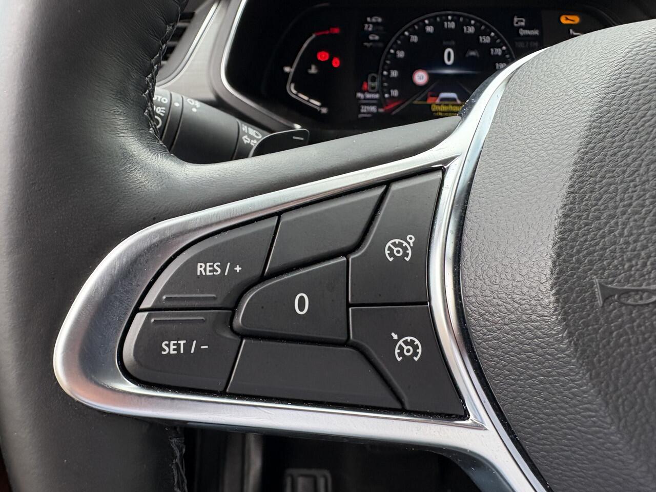 Renault CAPTUR 1.3 TCe 130 Intens Automaat | Navigatie | Camera | Cruise Control | Climate Control |