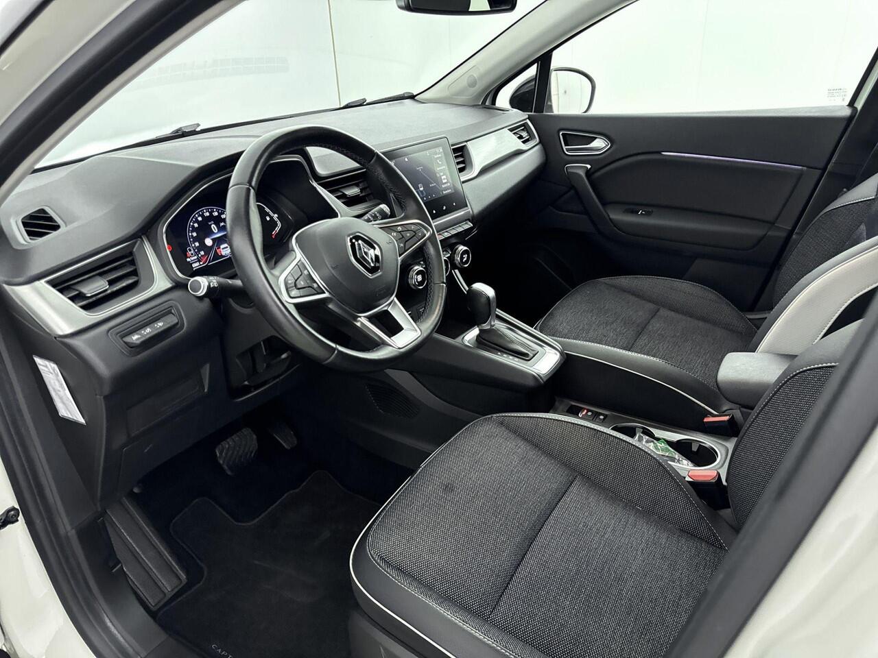 Renault CAPTUR 1.3 TCe Intens 130PK | Automaat | Trekhaak | Navigatie | Half-Leder | Climate Control | Apple CarPlay & Android Auto
