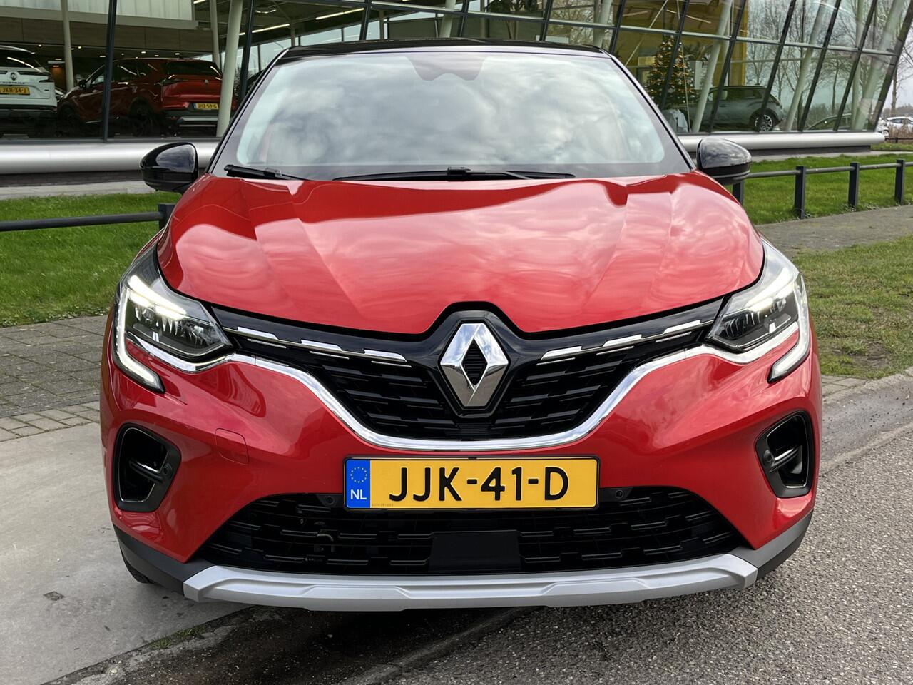 Renault CAPTUR 1.6 E-Tech Hybrid 145PK Intens / Keyless / Cruise / Camera / Climate / Parkeersensoren V+A /