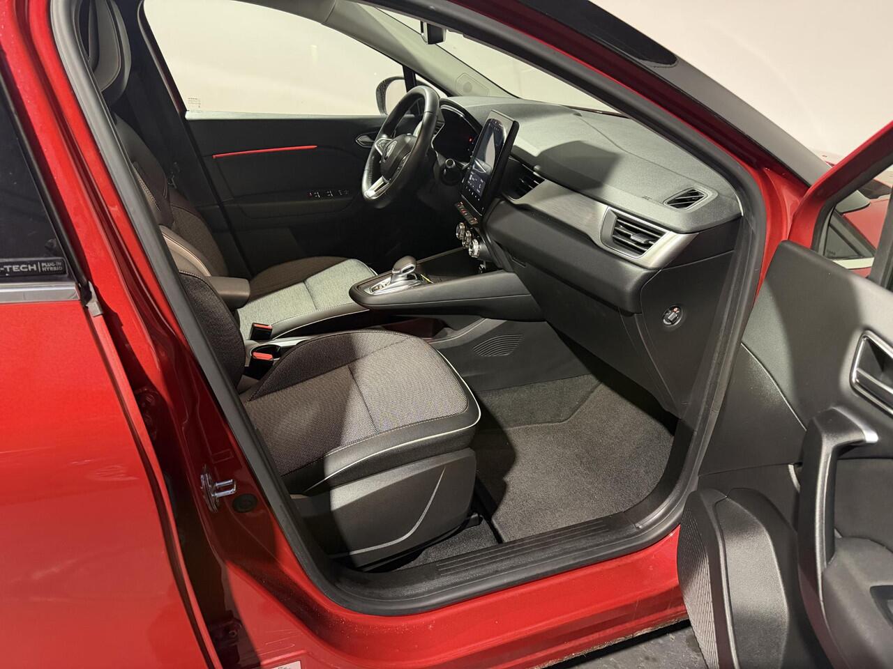 Renault CAPTUR 1.6 E-Tech Plug-in Hybrid 160 Business