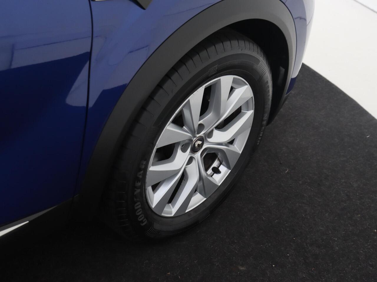 Renault CAPTUR 1.0 TCe100 Intens | Navigatie | Parkeersensoren | LM Velgen |