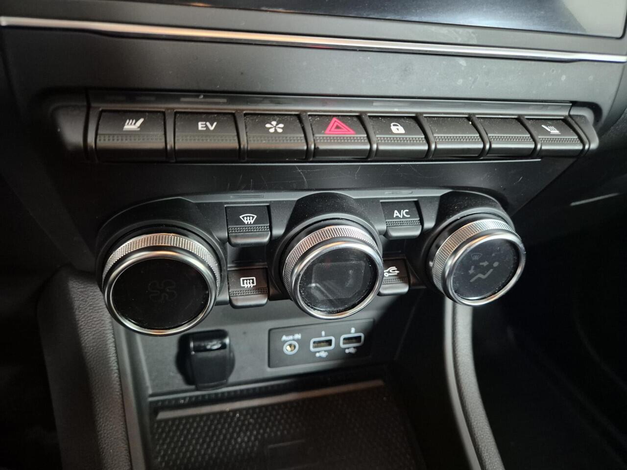 Renault CAPTUR 1.6 E-Tech Automaat plug-in hybrid 160 techno Meer foto's volgen zsm Nav/Camera/Parkeer sens/Clima Eurorepar