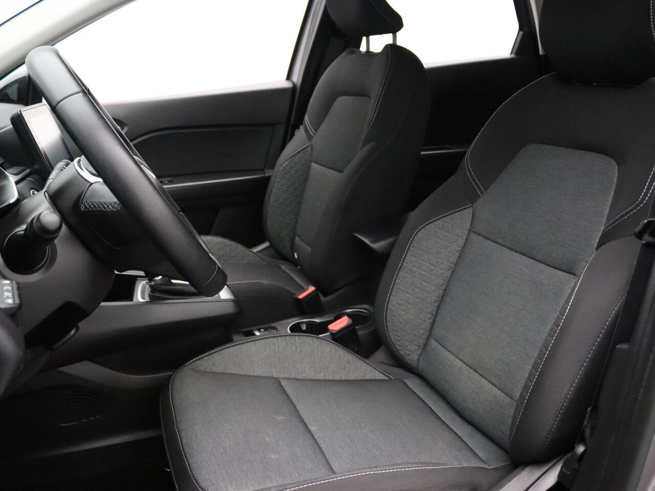 Renault CAPTUR E-Tech Plug-in Hybrid 160 Zen Airco | Camera | Navi | Parksens. v+a