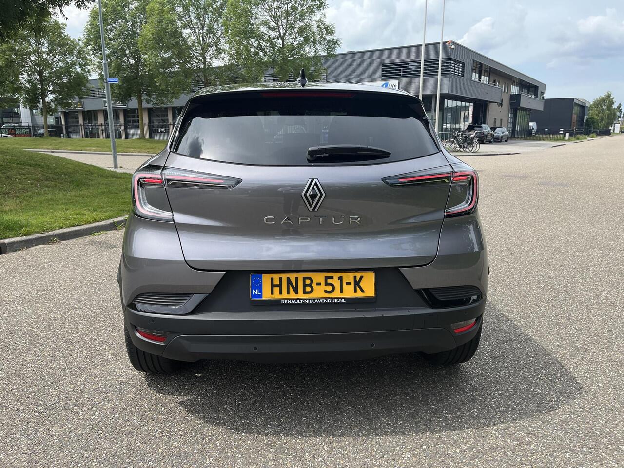 Renault CAPTUR 1.0 TCe 90 techno DEMO AMSTERDAM WEST