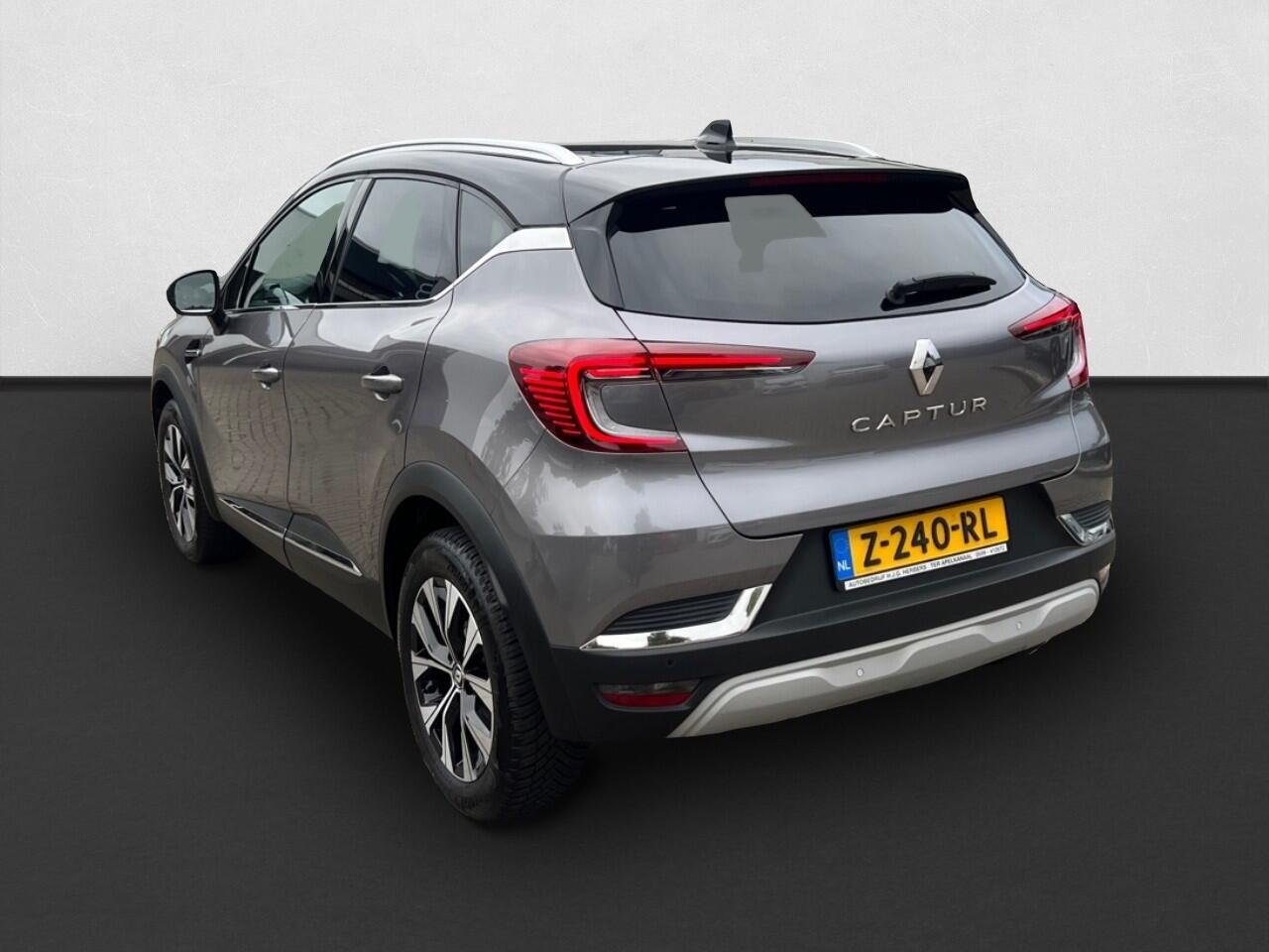 Renault CAPTUR 1.3 mild hybrid 140 techno EDC AUTOMAAT / CAMERA / ADAPTIVE CRUISE / GROOT NAVI / STOEL&STUUR VERW.