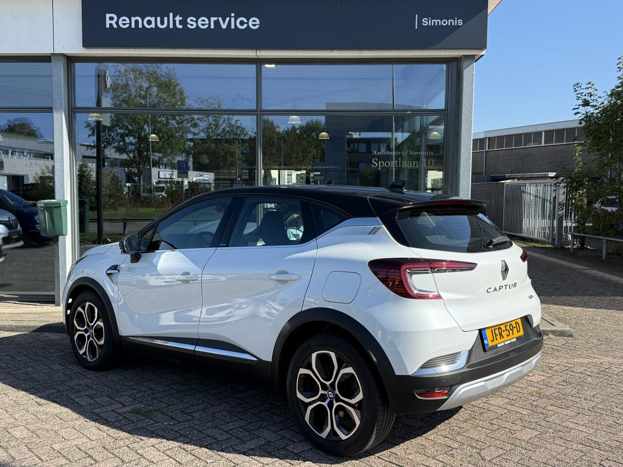 Renault CAPTUR 1.6 E-Tech Série Limitée Plugin-Hybrid Hybrid Plug-in - Navi groot scherm + cockpit view