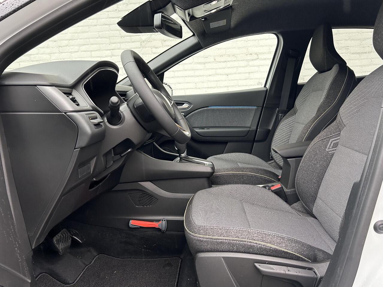 Renault CAPTUR 1.6 E-Tech full hybrid 145 techno / Demo / pack navigation urban / 360 camera / Cruise Control / Climate control / Navigatie / keyles /