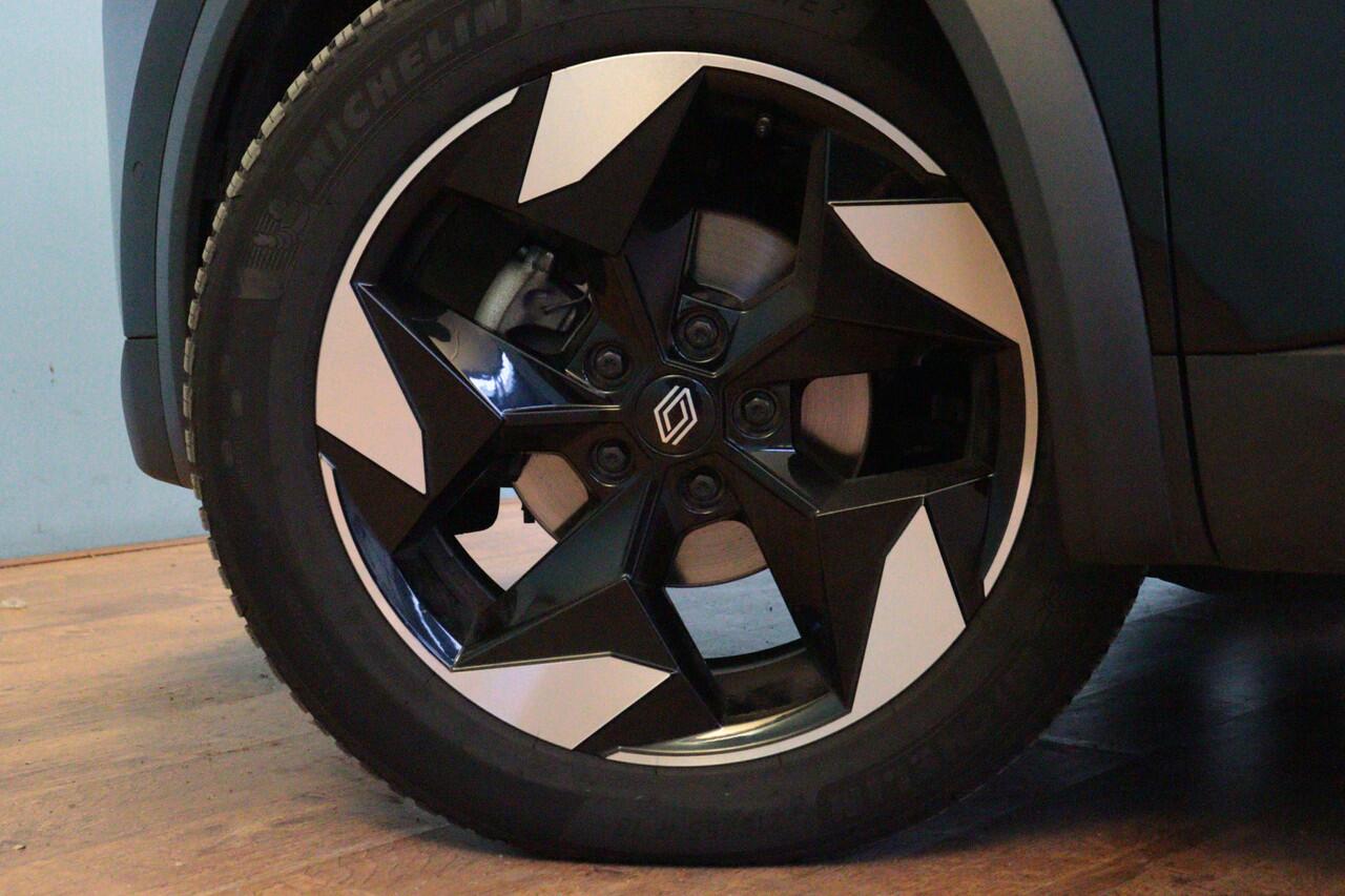 Renault CAPTUR 1.3 mild hybrid 160 Techno | NAVI | CLIMA | CAMERA + PDC | ADAP CRUISE | STUUR/STOELVERW |