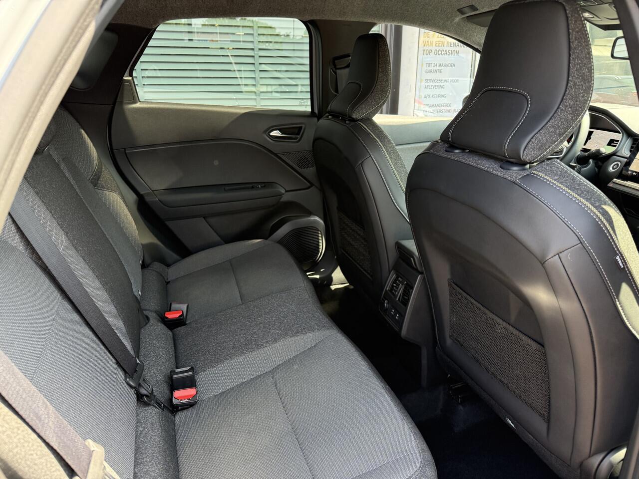 Renault CAPTUR Techno Tce 160 EDC automaat | 18" velgen | draadloos carplay | inductielader | tijdelijk gratis Top Afleverpakket twv Eur 695