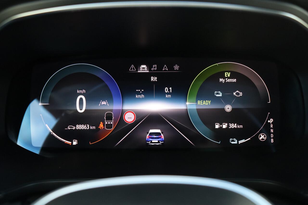 Renault CAPTUR 1.6 E-Tech Plug-in Hybrid 160 Intens PHEV | Stoel-/Stuurverwarming | Camera | Navigatie | Cruise Control | Climate Control