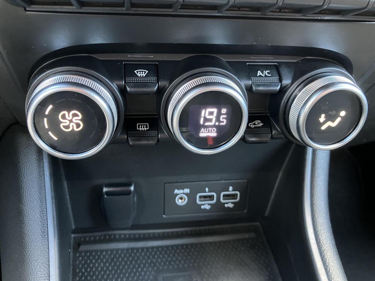 Renault CAPTUR TCe 100 Intens * TREKHAAK *