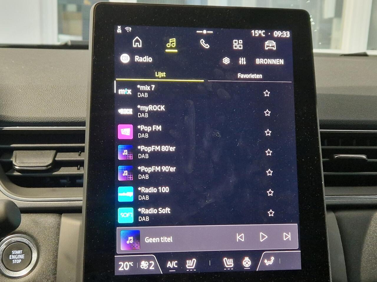 Renault CAPTUR 1.3 mild hybrid 160 techno | AUTOMAAT | ADAPTIVE CRUISECONTROL | ACHTERUITRIJCAMERA | PARKEERSENSOREN ACHTER | APPLE CARPLAY & ANDROID AUTO| STOEL-/STUUR VERWARMING