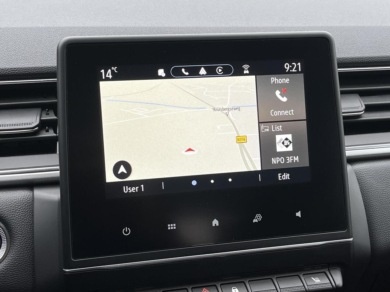 Renault CAPTUR 1.3 TCe 140 EDC Automaat Techno Renault Captur 1.3 TCe 140 EDC Automaat Intens / 1.500KG Trekgewicht / Adaptieve cruise control / Dodehoekdetectie / Keyless / Climate control / Stoel- en stuurverwarming