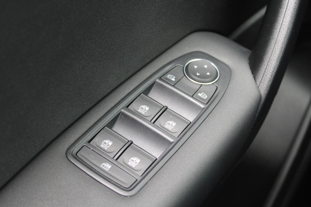 Renault CAPTUR 1.0 TCe 100 Zen | 1E EIGENAAR | AIRCONIDITONING | CRUISE CONTROL | APPLE CARPLAY/ANDROID AUTO