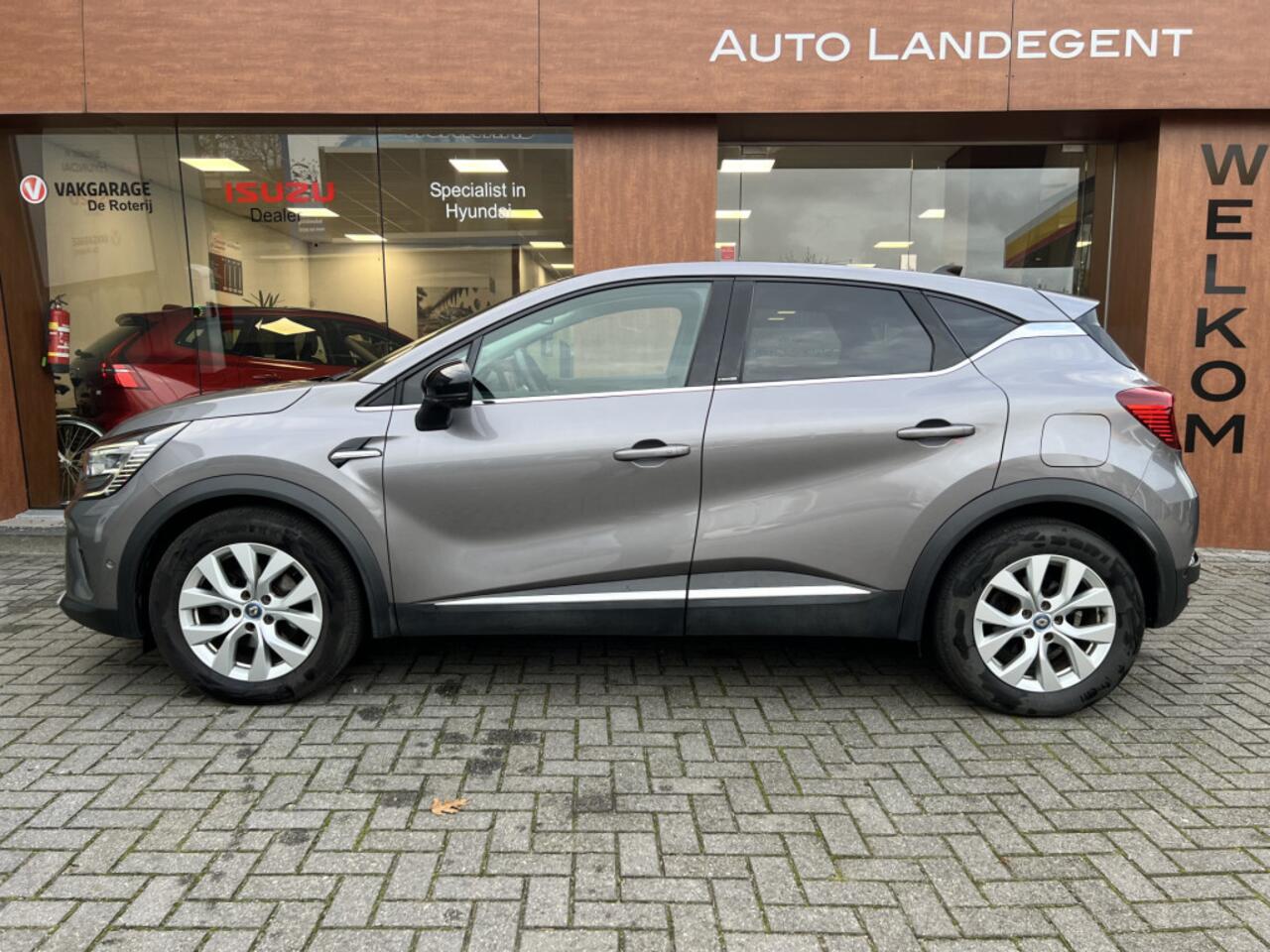 renault-captur-1.6-e-tech-automaat-