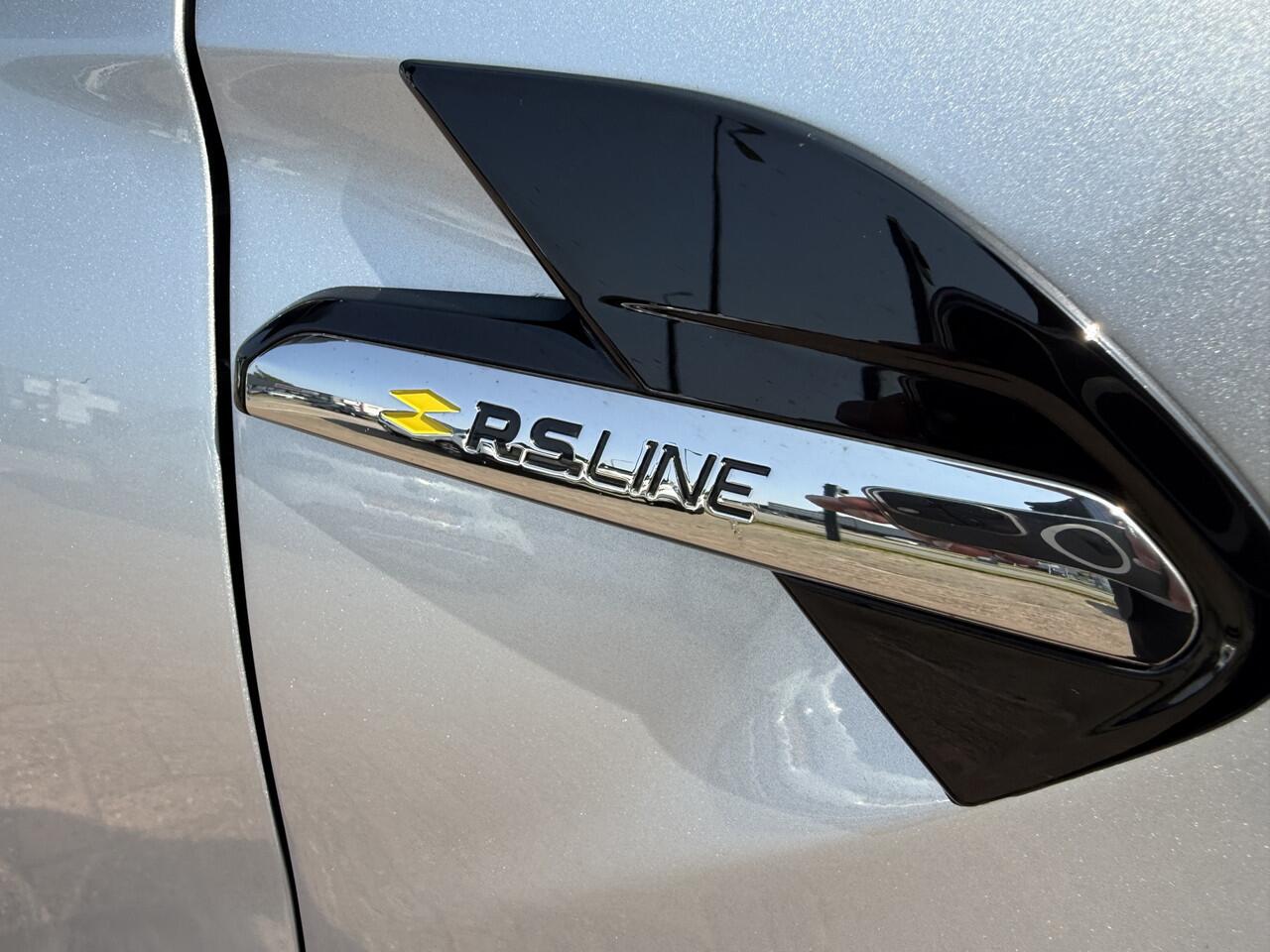 Renault CAPTUR R.S. Line Tce 160 EDC automaat | 18" velgen | groot navi | inductielader | tijdelijk gratis Top Afleverpakket twv Eur 695