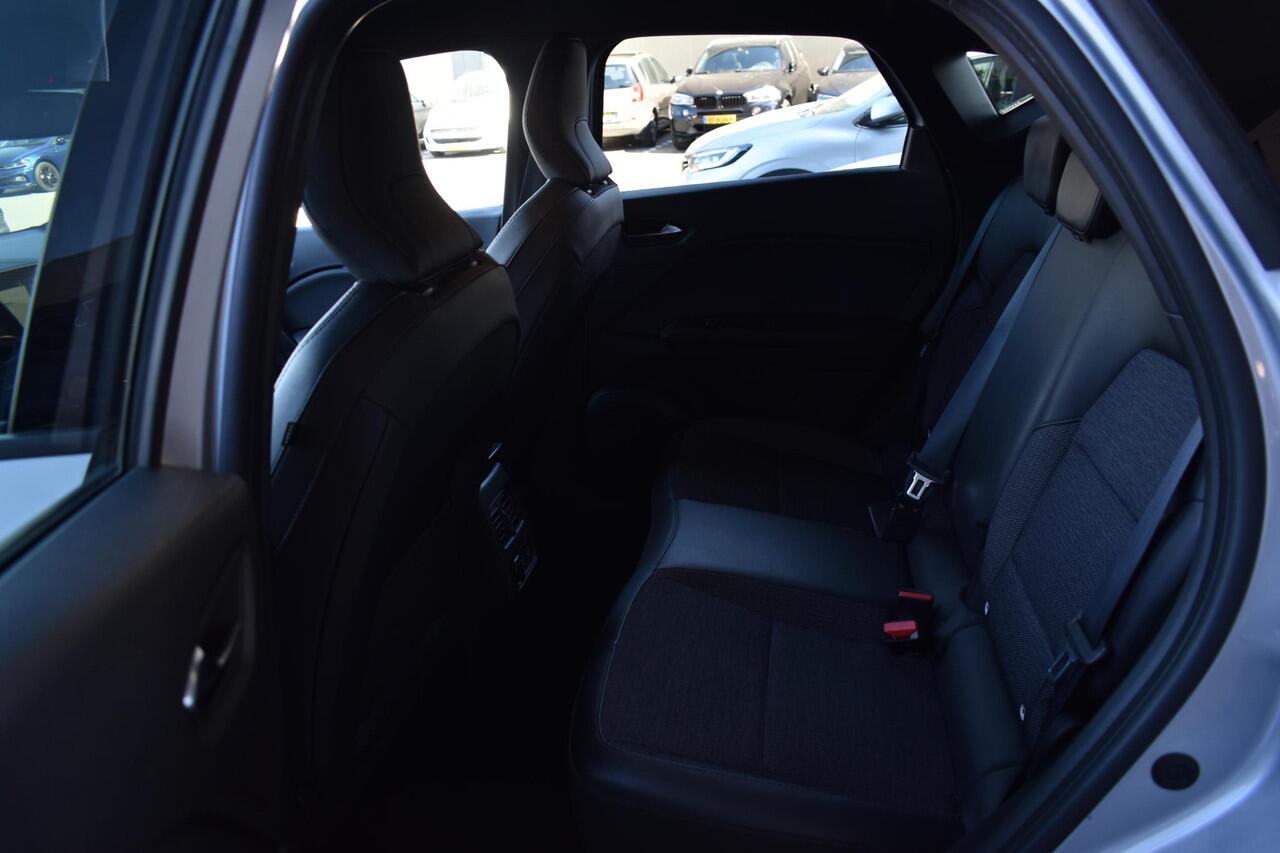 Renault CAPTUR E-Tech Hybrid 145 Rive Gauche | AUTOMAAT | CAMERA | NAVI | CRUISE CONTROL | APPLECARPLAY/ANDROIDAUTO | CLIMATE CONTROL | PDC | LMV