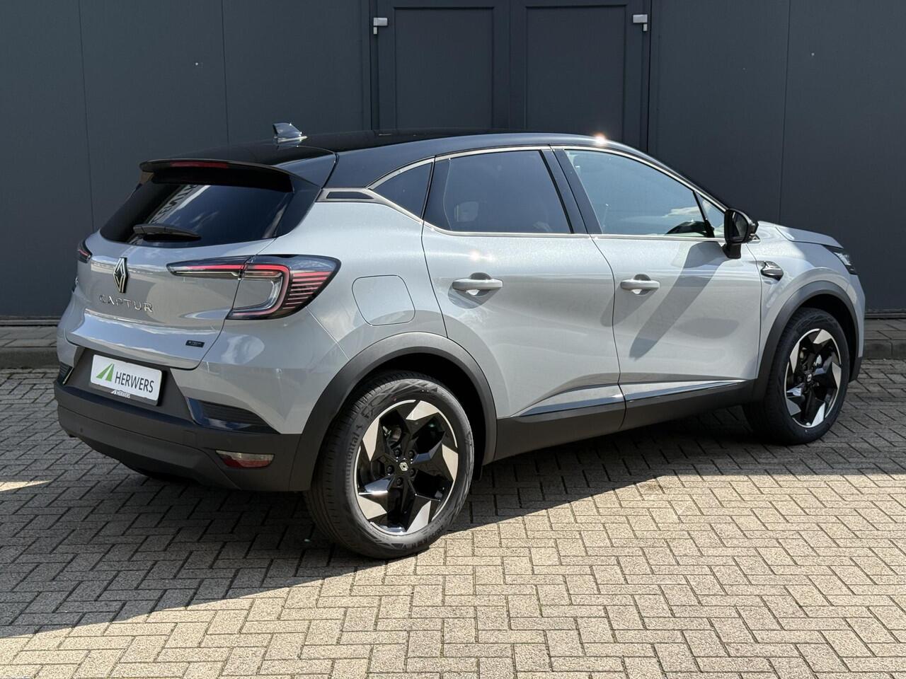 Renault CAPTUR 1.8 E-Tech full hybrid 160 techno / Two Tone Gris Rafale / Achteruitrijcamera / Apple Carplay / Adaptieve Cruise Control / Donkere Hemelbekleding / Multifunctioneel Stuurwiel