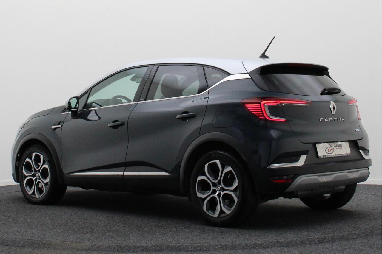 Renault CAPTUR 1.6 E-Tech Plug-in Hybrid 160 Intens Two-Tone, Virtual Cockpit, Apple Carplay, Camera, Cruise, LED, DAB, 18''