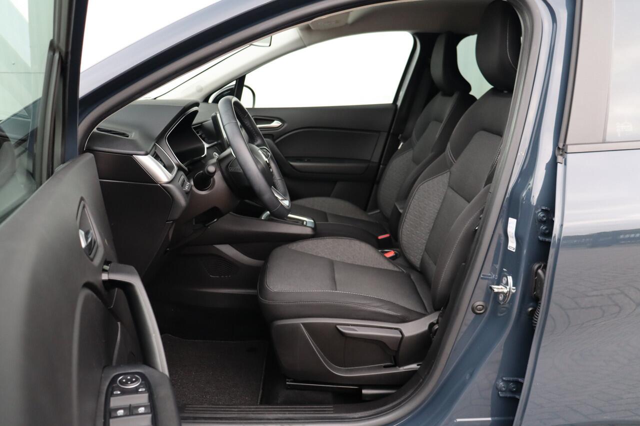 Renault CAPTUR 1.6 E-Tech plug-in hybrid 160 Intens PHEV | Stoelverwarming | Navigatie | Cruise Control | Climate Control | Carplay