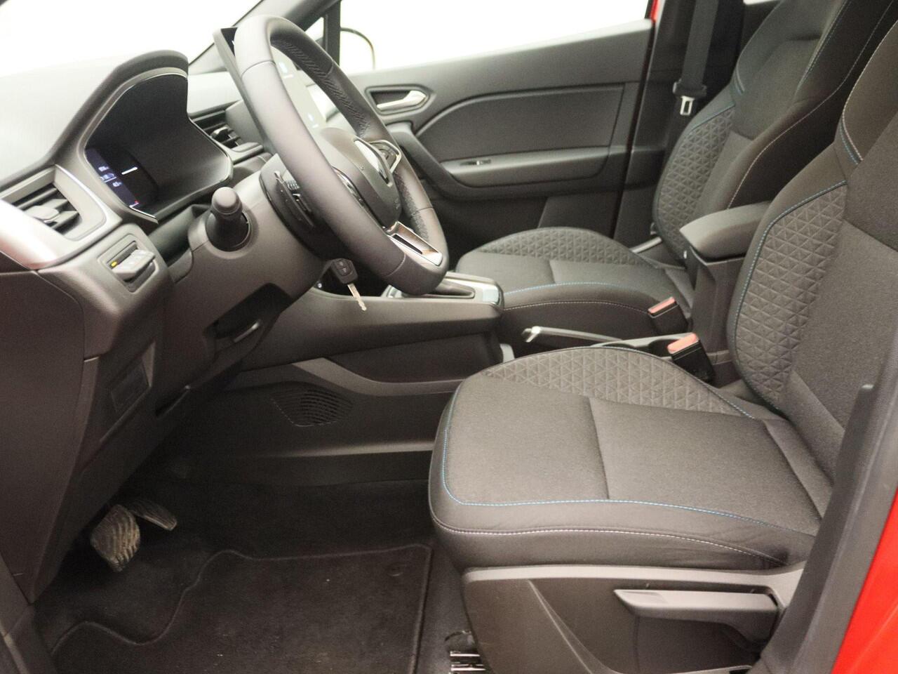 Renault CAPTUR mild hybrid 160 EDC Evolution | Automaat | Parkeersensoren achter met achteruitrijcamera | Airco | Metaalkleur | Apple CarPlay & Android Auto | Reservewiel | Trekgewicht 1.500 kg |