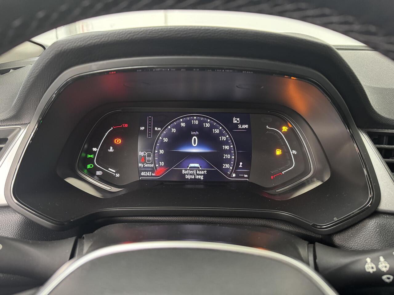 Renault CAPTUR 1.0 TCe 90 Techno | Navigatie | Camera | Cruise control | Lichtmetalen velgen 17 " |