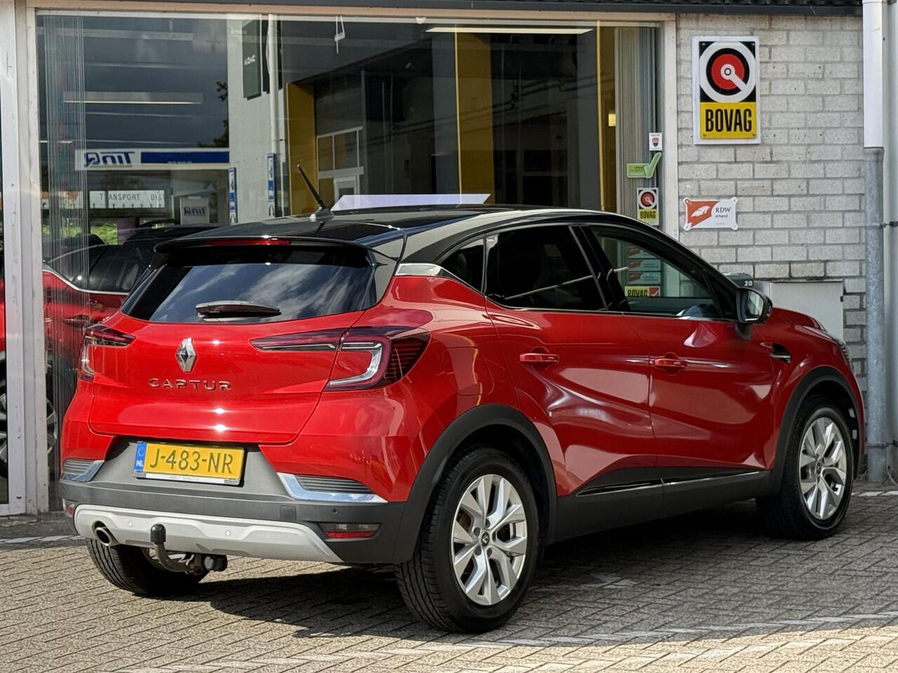 Renault CAPTUR 1.3 TCe 130 Intens | Trekhaak | Navigatie | Achteruitrijcamera | DAB | Climate Control | Key-less | Cruise Control | Parkeersensoren | LED |