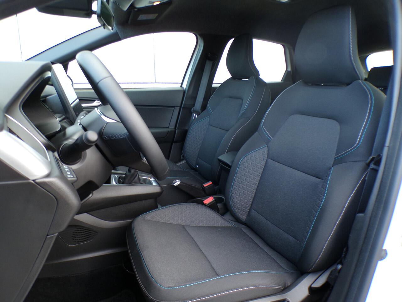 Renault CAPTUR 1.0 TCe 90 evolution, Trekhaak / Carplay + Android Auto / Sensoren + Camera / Full LED. / Cruise Control