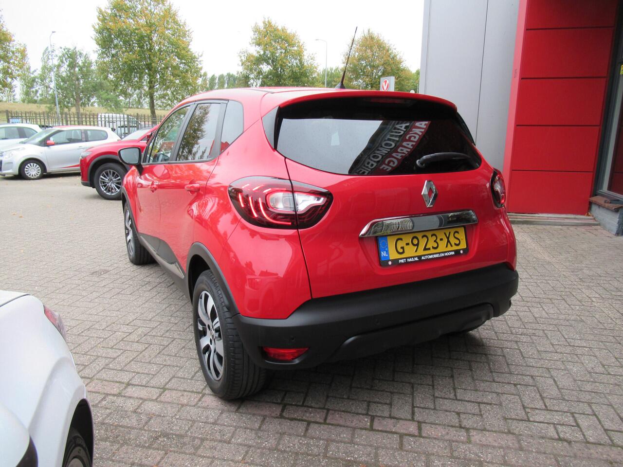 Renault CAPTUR 0.9 TCe Limited | 1e Eigenaar! | Airco | Hoge instap | Cruise Control | Inc. BOVAG-Garantie |