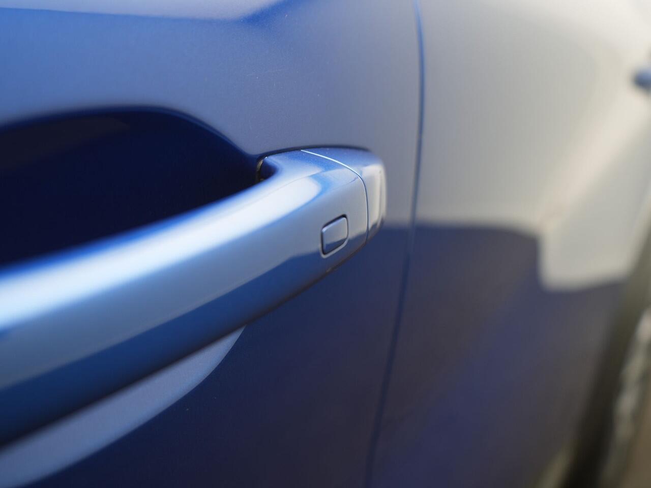 Renault CAPTUR TCe 90 R.S. Line - Occasion Lease vanaf ¤474 p/m - RIJKLAARPRIJS - Sportieve uitvoering - Dealeronderhouden