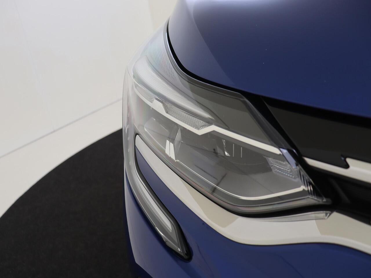 Renault CAPTUR 1.0 TCe 90 PK Intens Navigatie | Climate Control | Parkeersensoren V+A | Camera | Android Auto | Apple Carplay